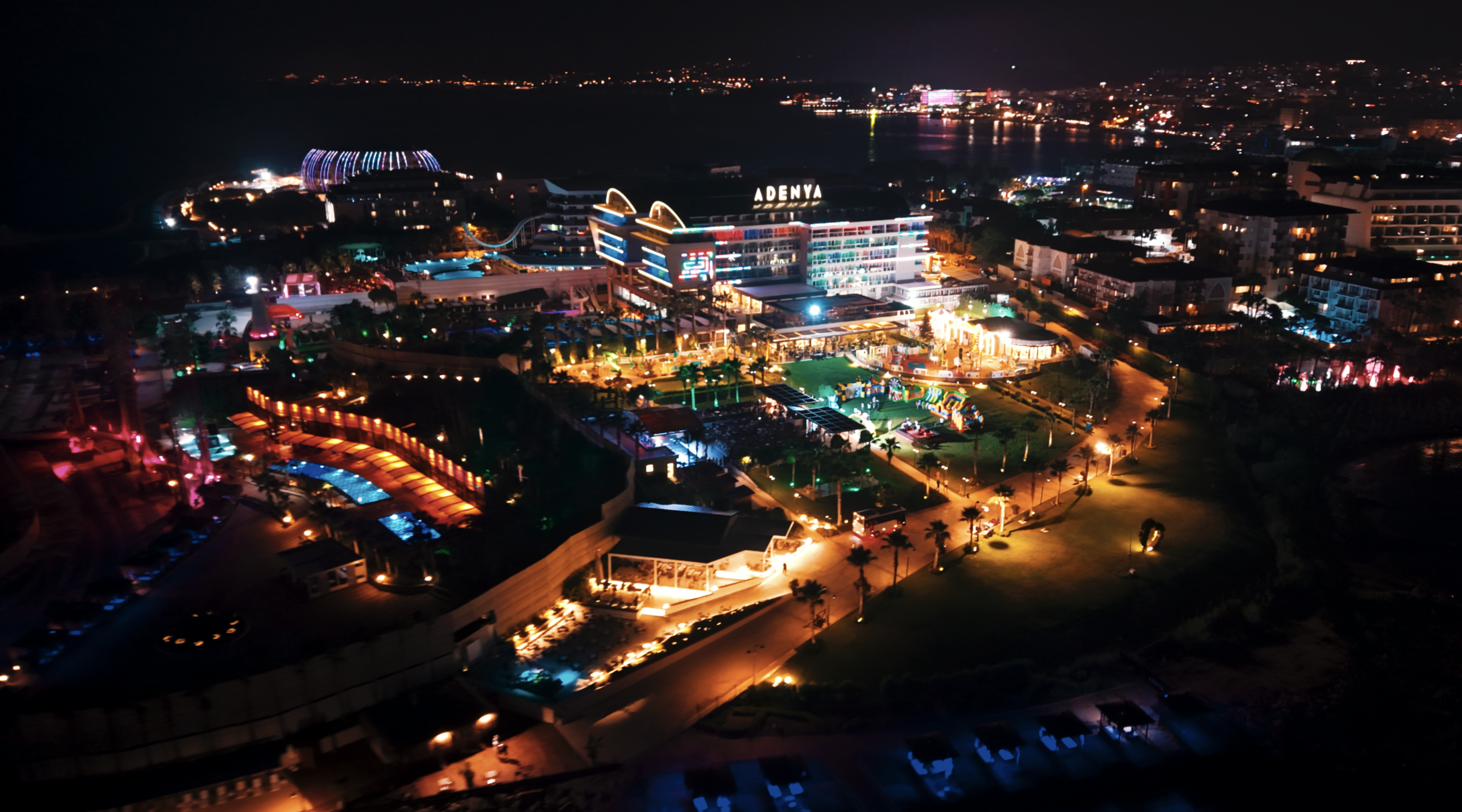 Adenya Hotels Aile Oteli